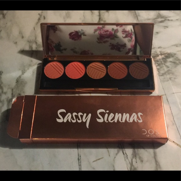 ❗️sold❗️Dose of Colors Sassy Siennas Palette - Picture 2 of 2